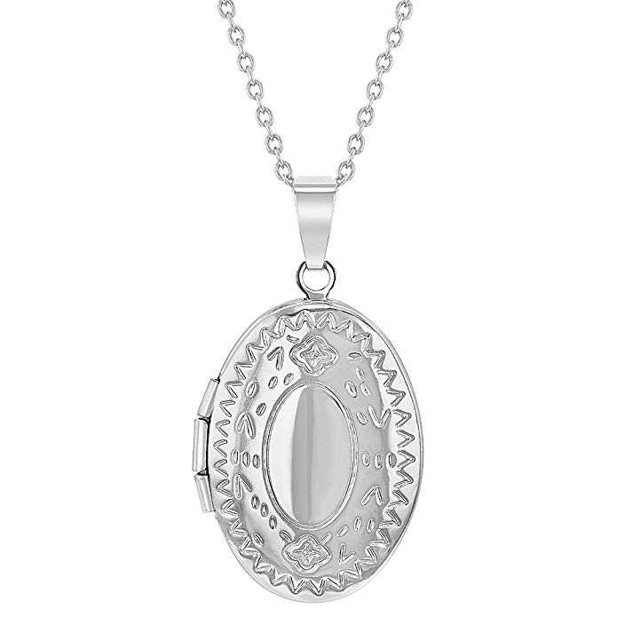 In Season Jewelry Small Oval Photo Locket Memory Pendant Necklace Ladies Woman's 19